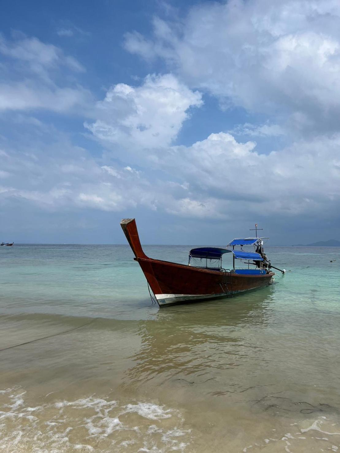 Phi Phi Private Beach Resort Exterior photo